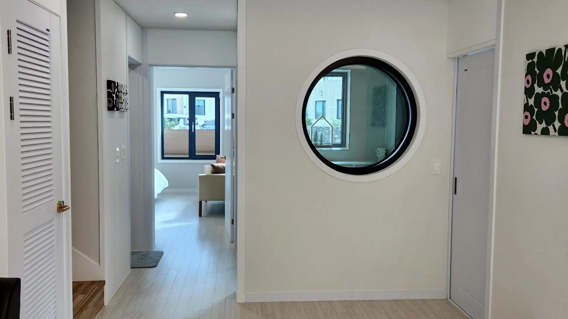 Jeju Aewol Yusuam Shell Apartment South Korea