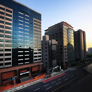 4* Отель Western